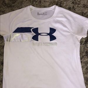 Brand new under armour Dry fit t shirt